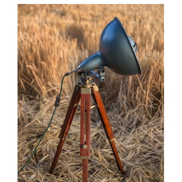 Lampadaire de studio photo des années 50 avec chevalet en bois - salon - lampe vintage-led - lampe design tripiée industrielle