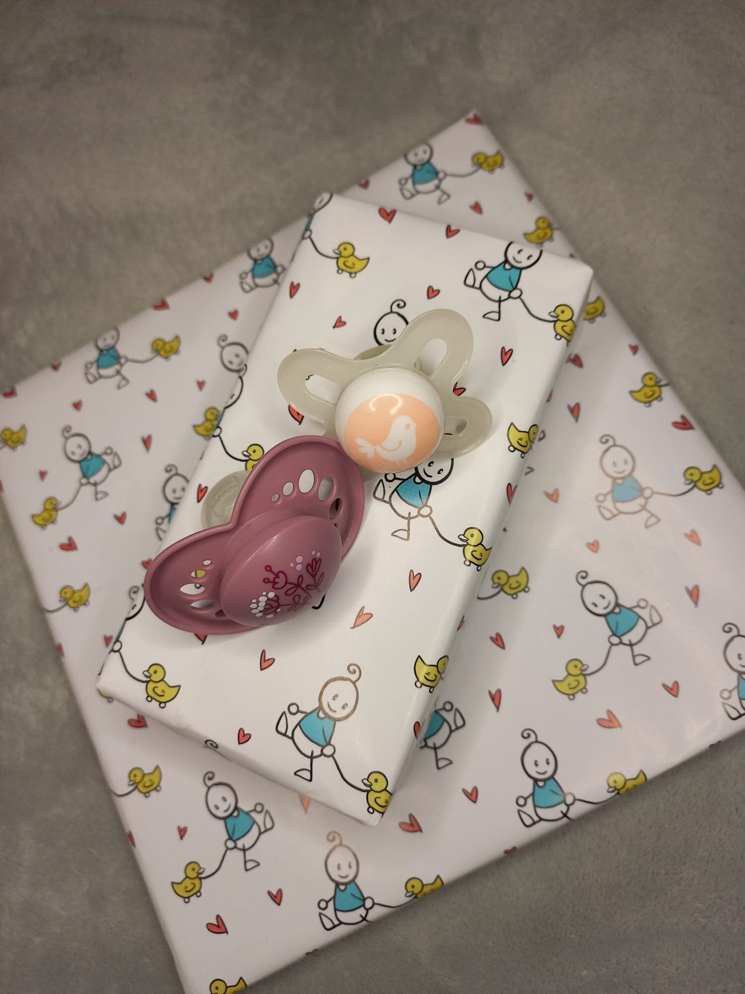 Gift wrapping paper BABY Boy girl as neutral motif with duckling 5x rolled storage 30x adhesive dots Baptism birth turquoise