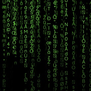 以下が含まれることがあります： デジタルコードまたはマトリックスのような、緑色のテキストと記号が書かれた黒い背景。テキストには、文字、数字、句読点などが含まれています。