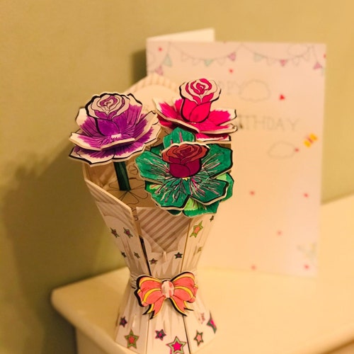 Garofano in vaso - Biglietto pop-up 3D, felice festa della mamma, anniversario, San Valentino, biglietto di auguri di compleanno, occasioni speciali - Italia