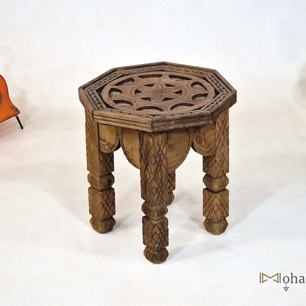 MOROCCAN VINTAGE Coffee TABLE - Handcrafted Round Side Table, Boho Chic Wooden Table, Artisan Crafted Side Table, Unique Furniture.
