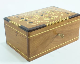 HANDMADE Floral Thuya Burl JEWELRY BOX , Lockable Wooden Jewelry Organizer Box, Unique Handmade Wood Art, Moroccan Jewellery Storage Box