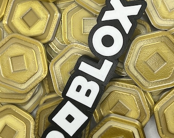 3D Printed Block-Style Game Sign with Gold Coins – Party Favor & Cake Topper for Gamer-Themed Events