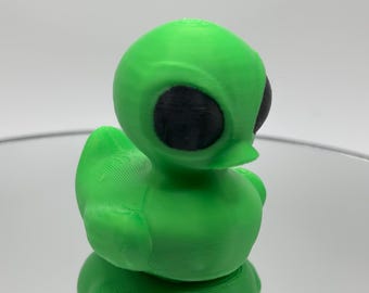 Alien Duck Figurine – 3D Printed Sci-Fi Duck Décor for Any Space, Great for Desk or Car Dashboard – Made in USA