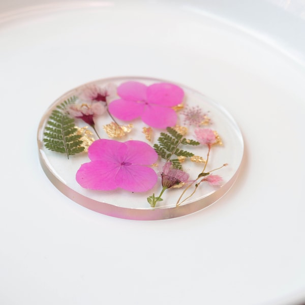 Real Pressed Pink Flower and Fern Resin Coaster, Floral Drinkware, Botanical Spring Home Decor, Preserved Nature Art, Mother's Day Gift