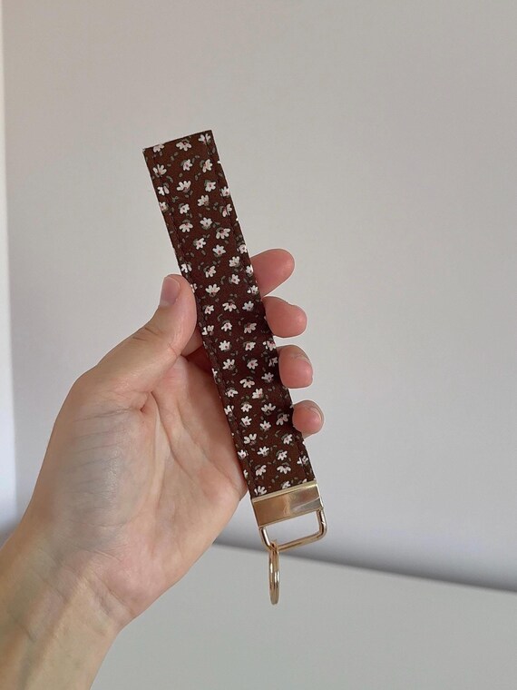 Handmade Brown Floral Wristlet Keychain: Cotton Fall Accessory