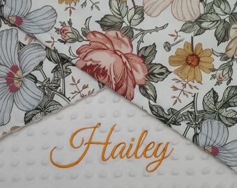 Garden Floral Baby Girl Blanket, Personalized Baby Girl Blanket, Shower Gift Vintage Flowers Blanket, Toddler Blanket Name, Floral Bedding