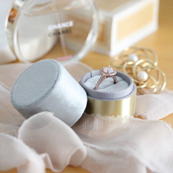 Round Velvet Ring Box Keepsake Ring Box Engagement Ring Box Metal and Velvet Etsy Canada