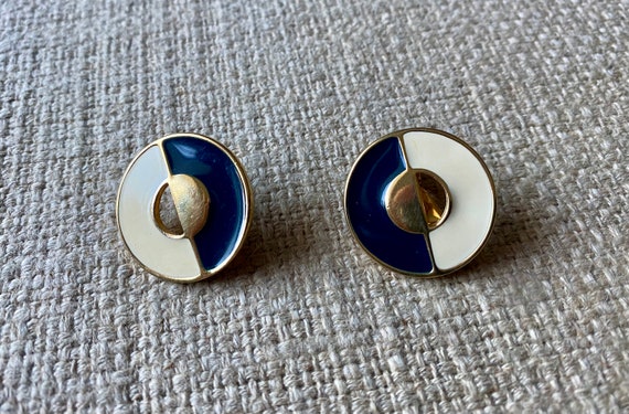 Vintage Monet Navy Blue and Cream Enamel and Gold… - image 6