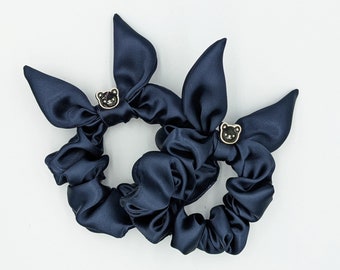 Scrunchie en satin fait à la main