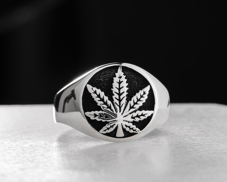 Hemp Rings Sterling Silver Marijuana Leaf Ring Cannabis Leaf Ring Marijuana Signet ...