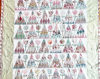 Tulip Mountain Quilt Pattern *PHYSICAL VERSION*