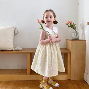 READY TO SHIP- Girls Short-sleeve Floral Dress, Toddler dress, Girls Dress, Princess Dress, Girls Birthday Dress, Kids floral Dress
