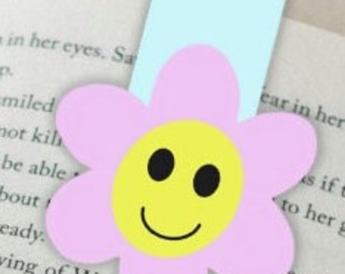 Groovy Daisy Magnetic Bookmark | Bibliophile Gifts |  Reader Gifts | Bookworm Gifts | Bookish Gift | Reading Gifts | Book Club |
