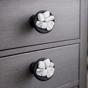 Howlite Crystal Drawer Knobs: White Gemstone Cabinet Pulls for Dressers