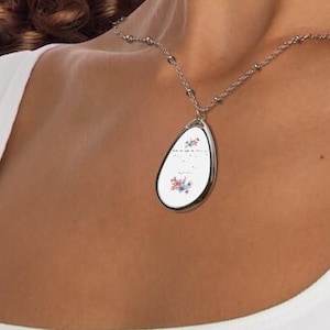 Morse Code Necklace Secret Message Gift for Mom Birthday Gift Appreciation Morse Code Jewelry Minimalist Design Unique Present
