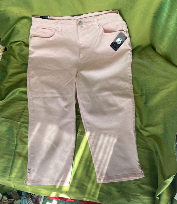 New Gloria Vanderbilt Amanda Crop Pants 