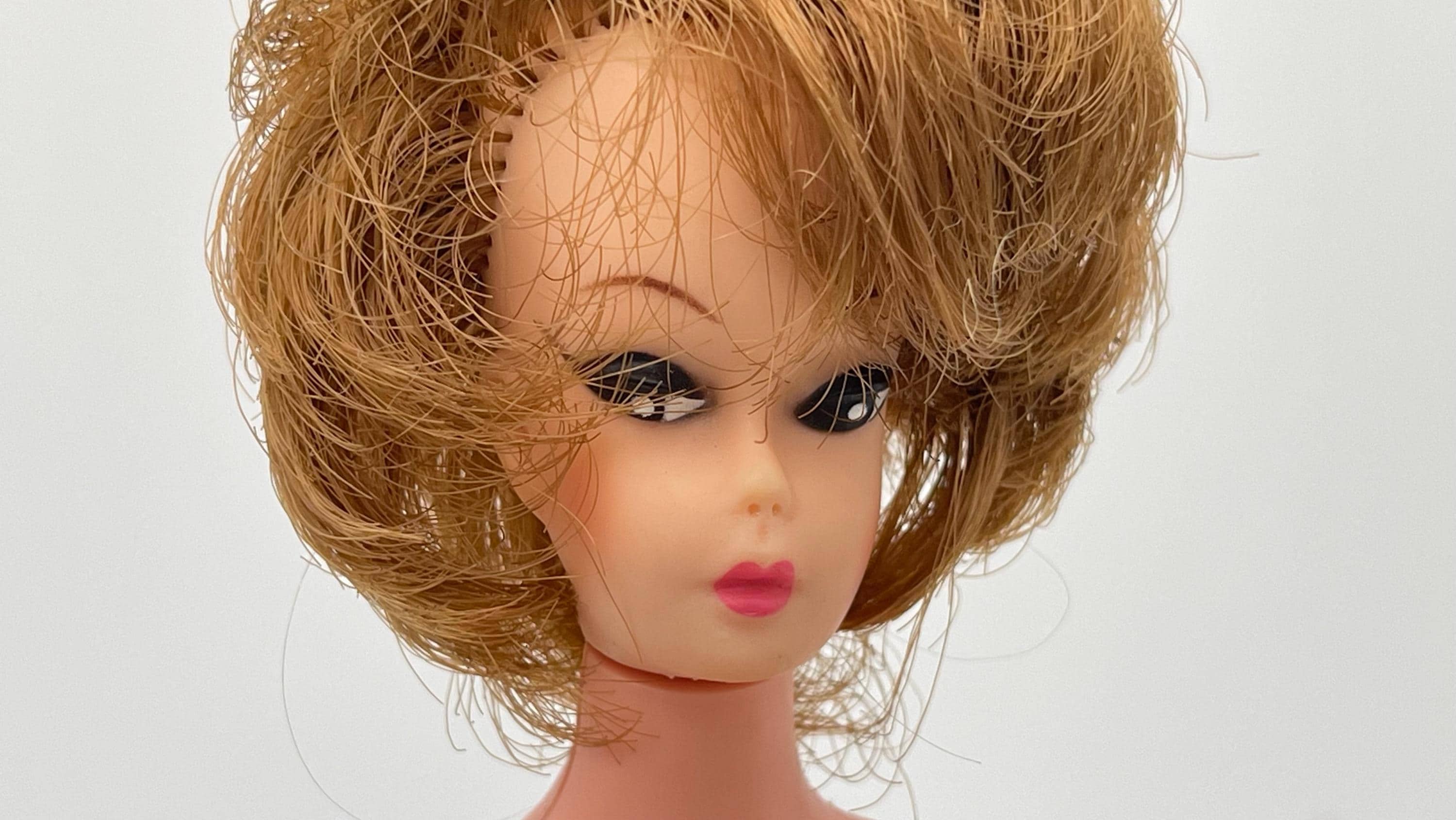 Vintage 1962 Barbie Bubble Cut Evening Splendor Doll Rare Collectible