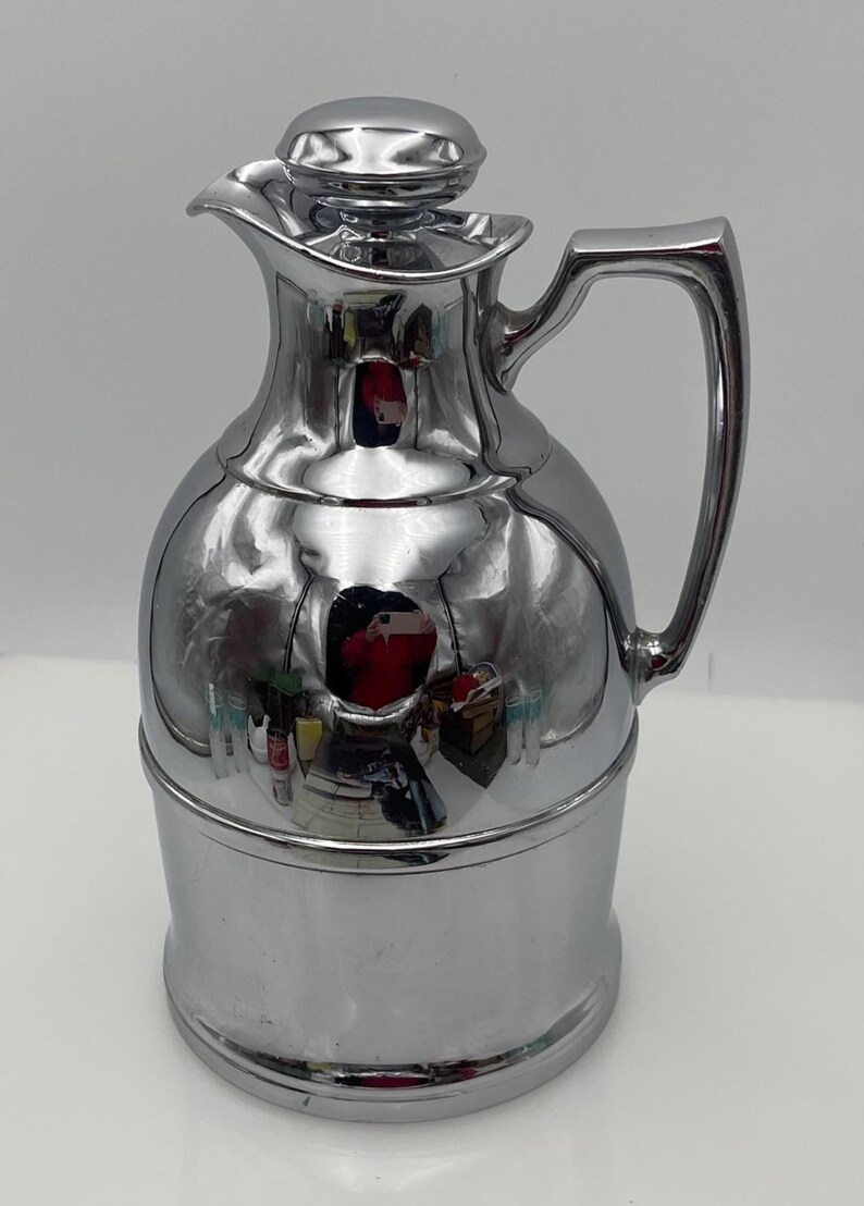Art Deco Stanley Vacuum Insulated Coffee Pitcher/Server, Chrome or Stainless Steel, Stanley Insulating Co. New Britain, Conn. image 3