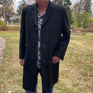 Vintage Charcoal Black Wool Coat, DUNN & Co. Great Britain, Classic Design, Soft, Warm, Stylish, Like New, Dry Cleaned, Large/Extra Large