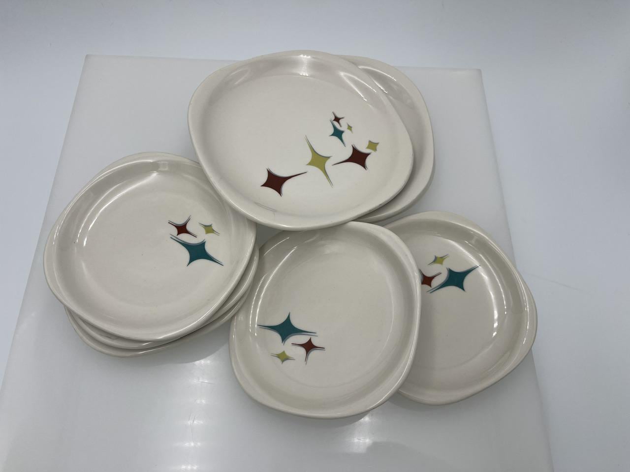 Lot of 8 MCM Syracuse Jubilee Trend Atomic Starburst Plates, 3-6.25” Plates, 5-5.125” Plates, China, Blue, Gold, Burgundy Stars, 1960s