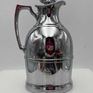 Art Deco Stanley Vacuum Insulated Coffee Pitcher/Server, Chrome or Stainless Steel, Stanley Insulating Co. New Britain, Conn. image 6