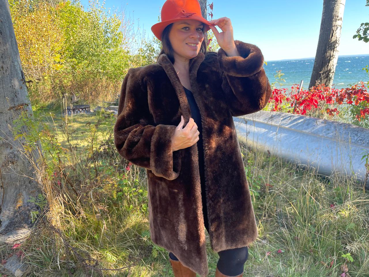 Vintage 1940s Mouton (lamb) Fur Coat, Satin Lined, Hidden Vintage 1940s Mouton (lamb) Fur Coat, Satin Lined, Hidden