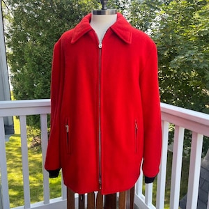 Vintage 1960s Red Wool Hunting Jacket, Heavy Wool, Made in Canada, Insulated Lining, Black Knit Cuffs, 4 Pockets, Heavy-Duty Zipper, Warm!