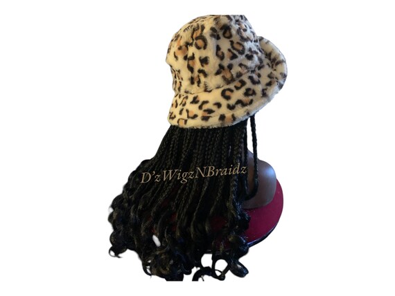 Cheetah print hat wig FantaLook Leopard Hat Wig for Women Short Black Wave  main image 3