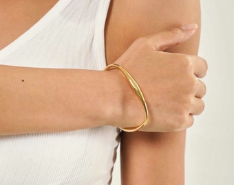 Open Cuff Bracelet • Gold Cuff Bangle•18K Gold Plated Bangle Bracelet • Open Bangle Bracelet•Adjustable Bracelet•Slip On Bangle•Gift for Her