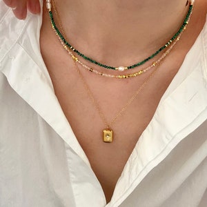Genuine Malachite Necklace, Greenstone beaded necklace, Minimalist beaded necklace with real pearl, Green choker malachite stone and pearl