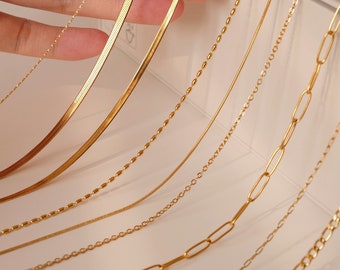 Collana con catena in oro 18 carati, catena a maglie impermeabili, catena a graffetta, catena a spina di pesce, catena a serpente, catena Figaro, catena a barbazzale, catena a perline di riso