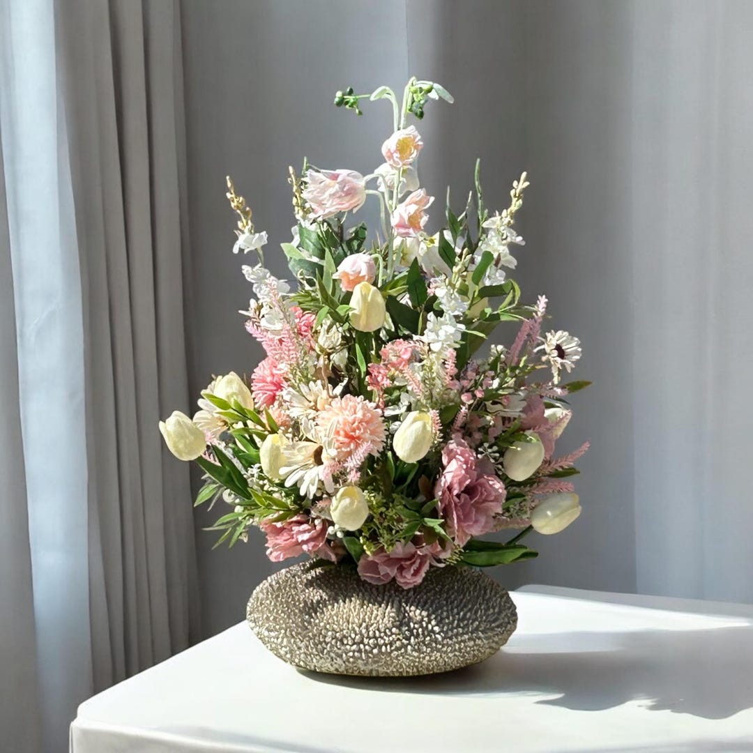 Spring/summer Flower Arrangement - Etsy