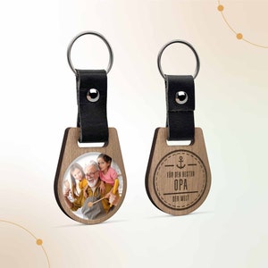 Keychain with photo for grandpa made of wood | Photo gift with "For the best grandpa in the world" engraving | Birthday gift for grandfather