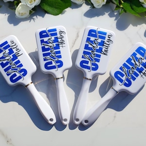 Cheerleader Hair Brush, Personalized Hair Brush Cheer Gifts, Cheerleading, Favor Gift, Sport Favor Gifts, Cheerleader Team, Gymnastics