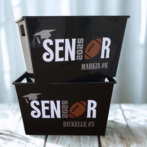 Custom Football Senior Graduation Basket – Personalized Name Gift for Class of 2026 Football Grad Keepsake Senior Night 2026 Sport Team Gift bild 1
