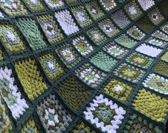 Forest green crochet blanket pine green crochet throw Afghan Christmas green mustard yellow wool Afghan all green granny square blanket