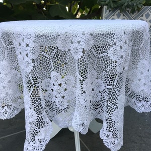 Handmade Crochet vintage tablecloth crocheted lace tablecloth vintage crochet tablecloth crocheted dining table decor Victorian table cloth