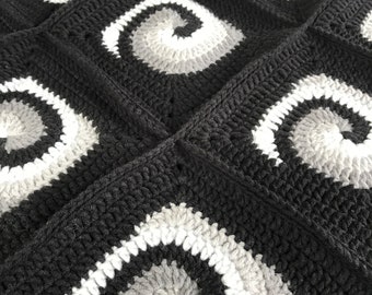 Spiral crochet blanket granny square spiral black, grey, white Afghan cotton spiral throw