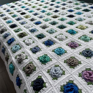 Blue green rose custom crochet 3D mix of roses granny square rose cotton blanket crochet all rose Afghan throw rose blanket gift for women