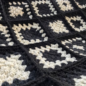 Black and off-white crochet throw blanket wool handmade crochet blanket granny square marble yarn crochet lap blanket