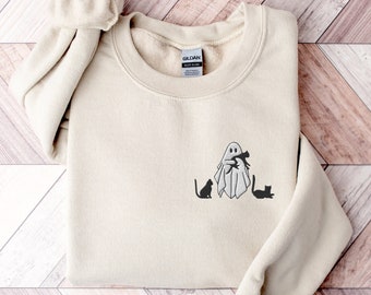 Geborduurd Ghost Cat-sweater: Spooky Halloween-ronde hals
