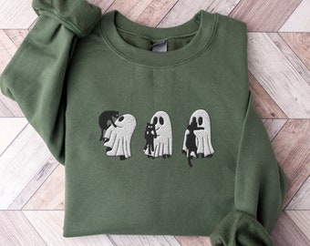 Embroidered Ghost Cat Sweatshirt: Spooky Halloween Crewneck
