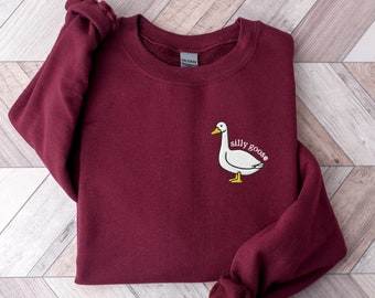 Sudadera de cuello redondo con bordado de Silly Goose: Camisa divertida de Goose