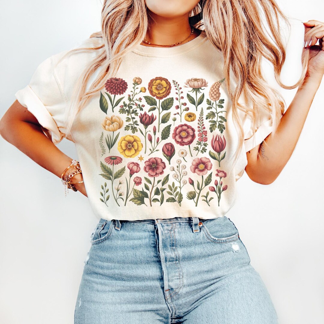 Comfort Colors Wildflowers T-shirt: Boho Cottagecore Botanical Tee - Etsy