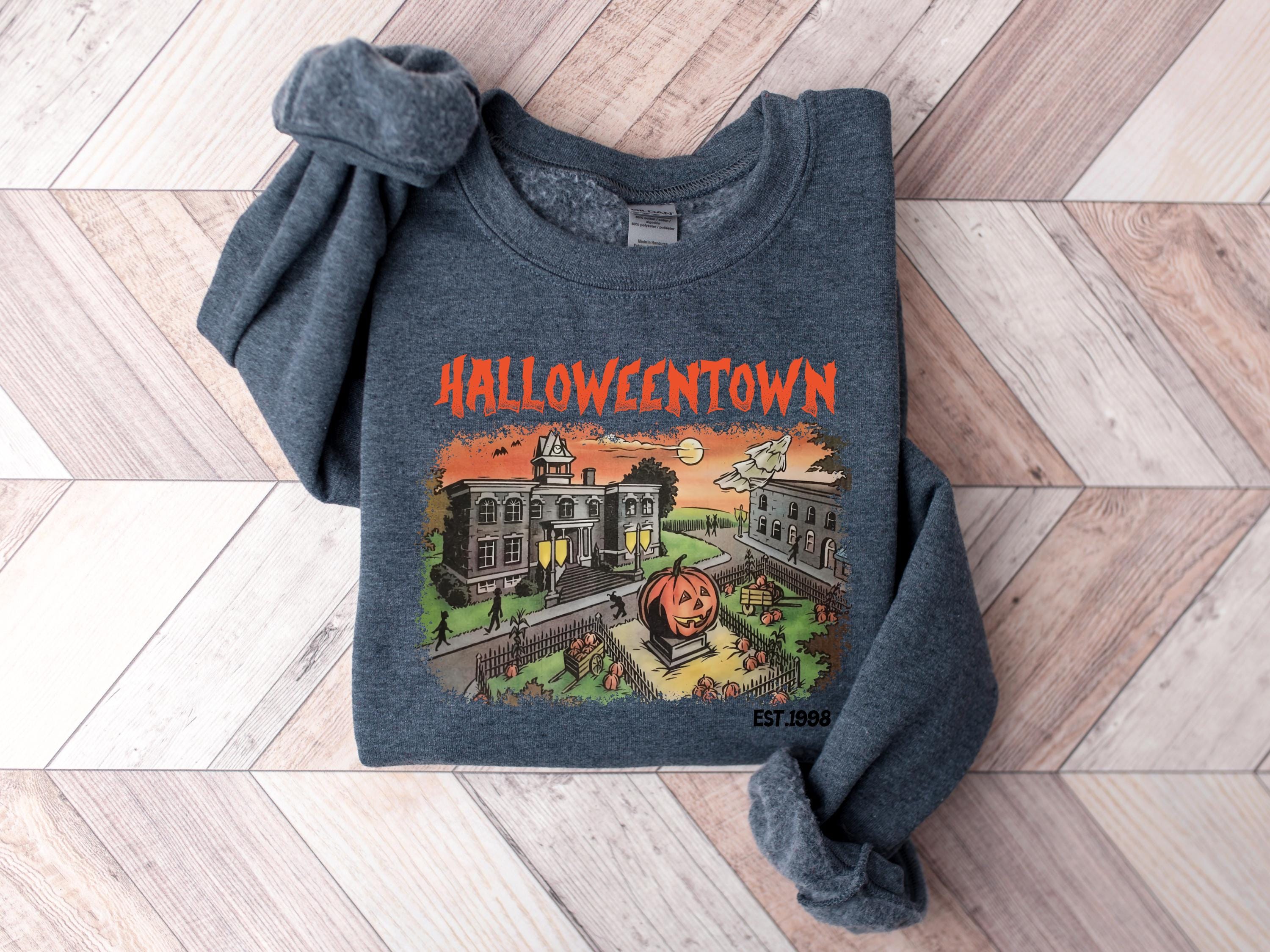 刺繍入りハロウィンタウン スウェットシャツ：レトロハロウィンクルー 