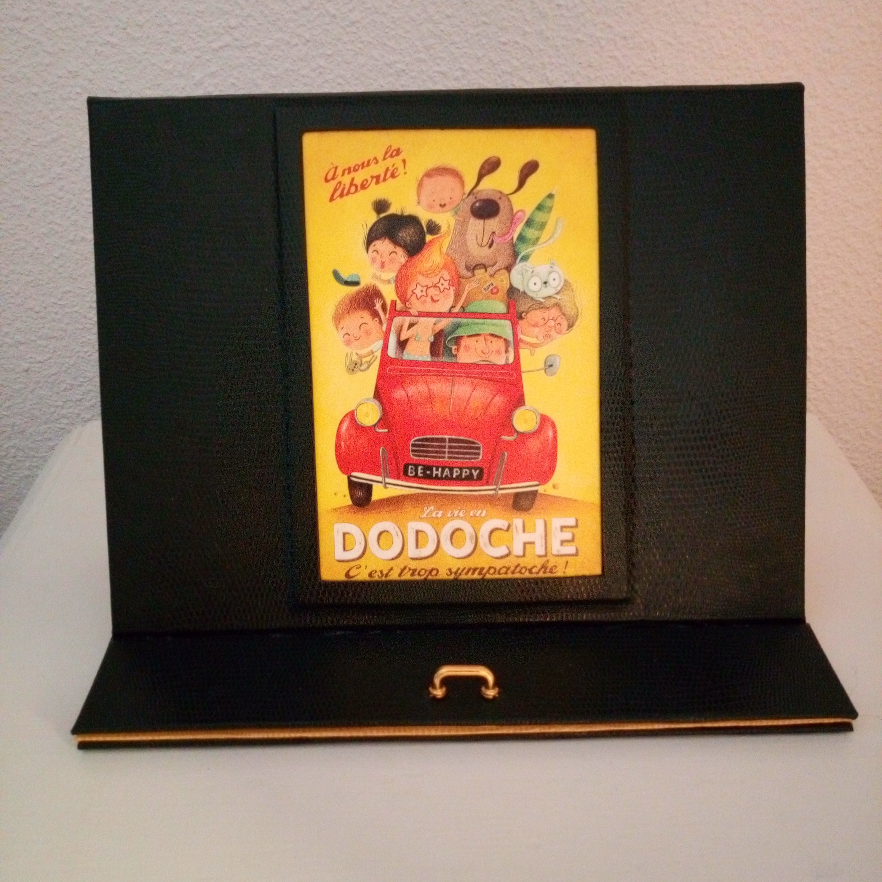 2 Cv Porte Tablette , Livre , Photo Etc... Fait Main Cartonnage