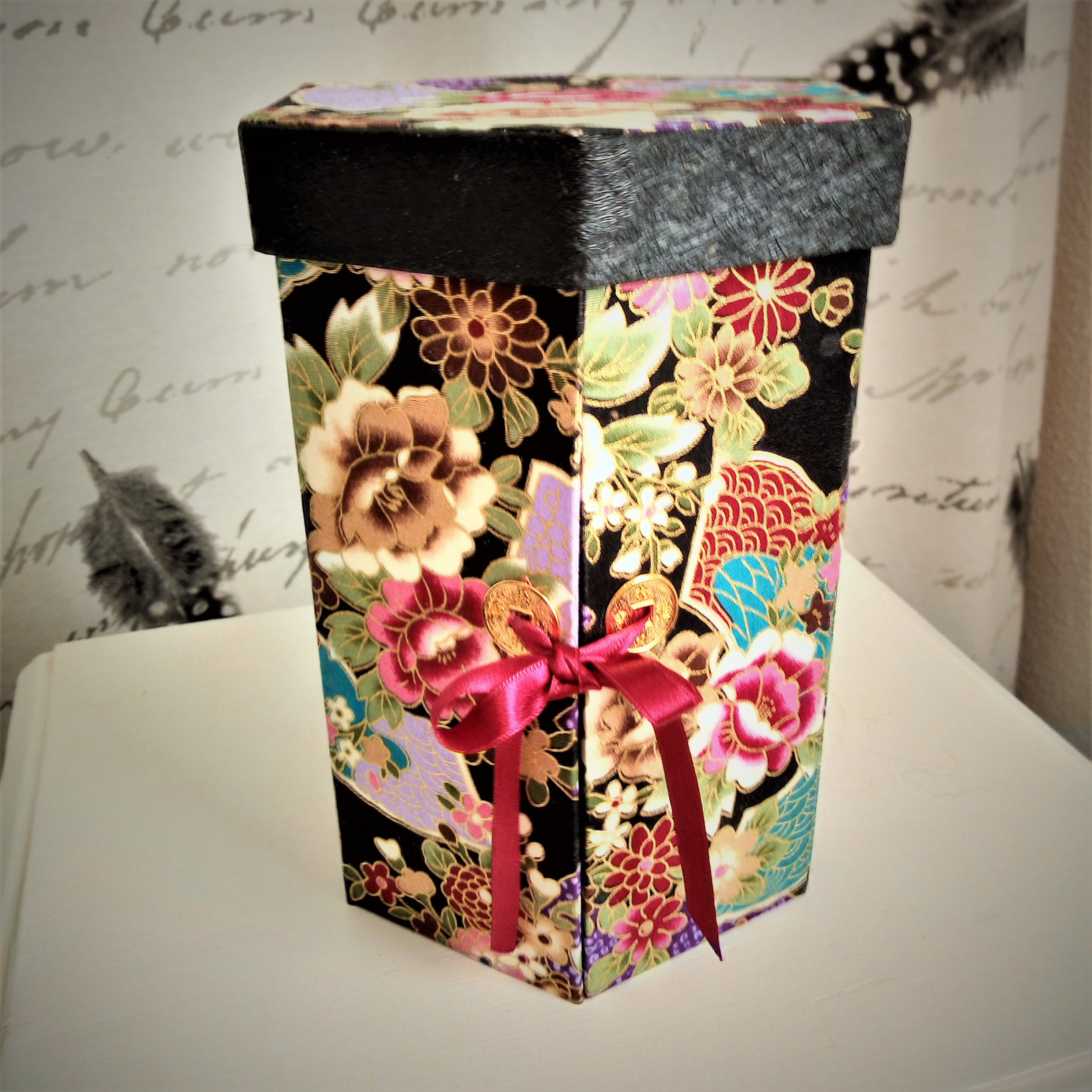 Boîte Échelle à Bijoux ou Autre Rangement , Tissu Fleurs Japonais Cadeau Original