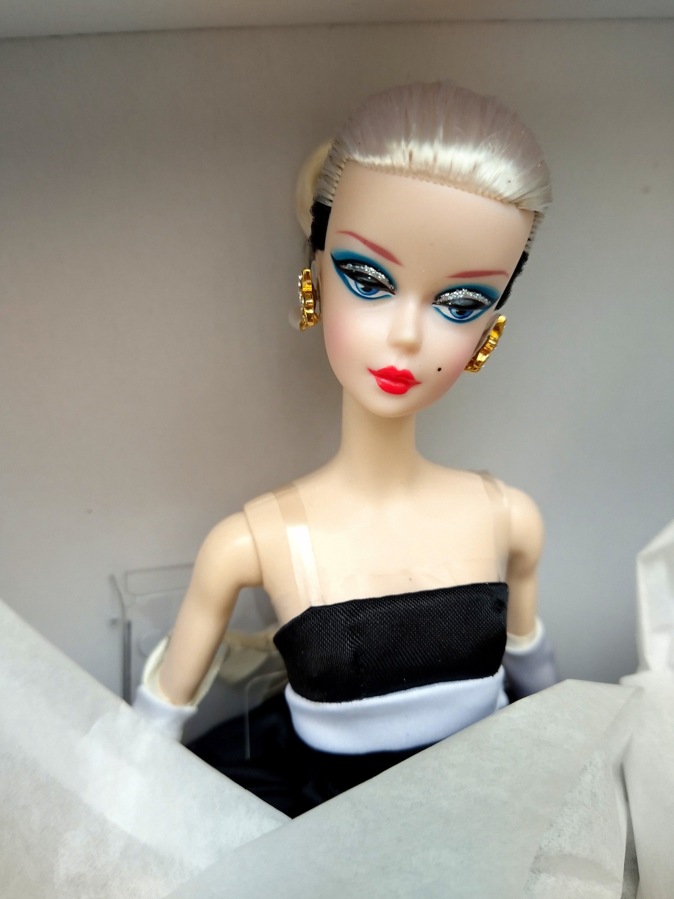 Black and white sales forever silkstone barbie