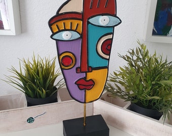 Abstrakte bunte Gesichts Skulptur auf Sockel 38 cm